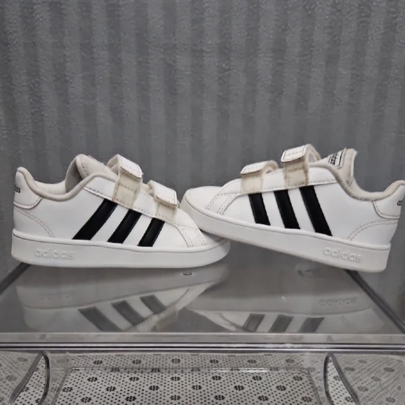 adidas gazelle silver green womens adidas Superstar White Black main image 0